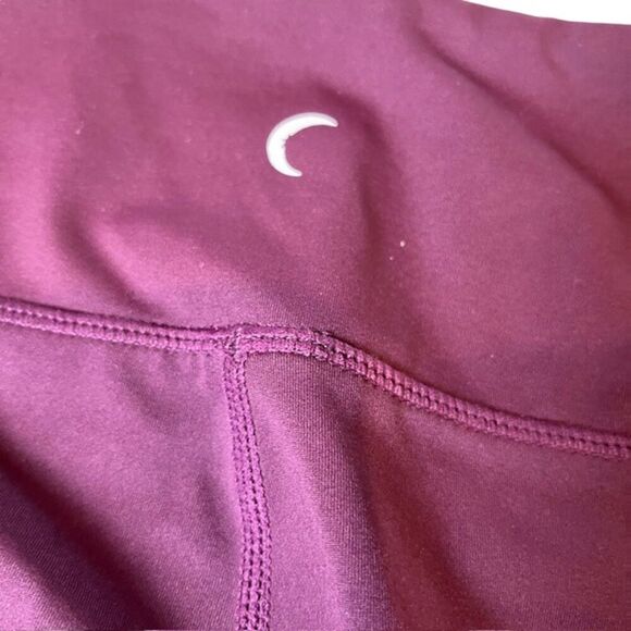 Zyia Active Cropped Legging Purple with White Side Leg Logo Size 6-8 - Picture 6 of 9